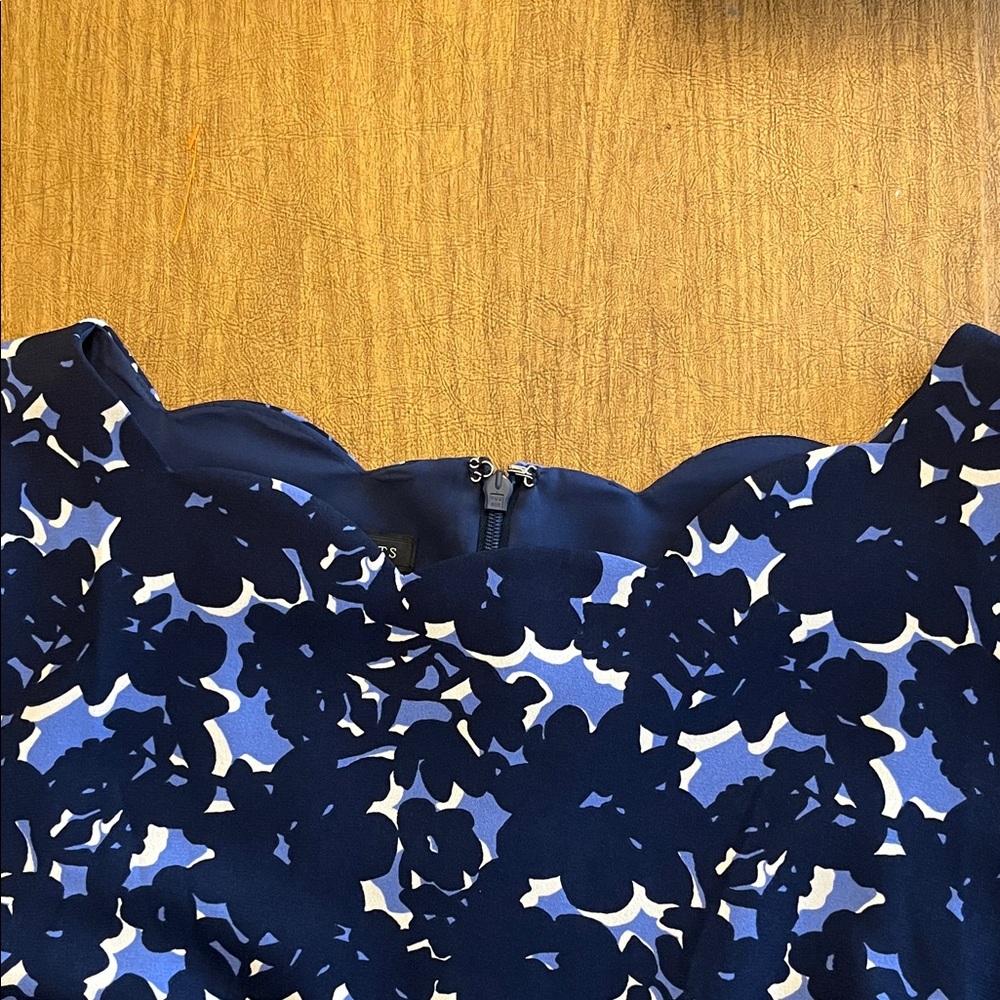 Navy Blue, Black and White Floral Size 14 Midi women’s Dress - Picture 7 of 7